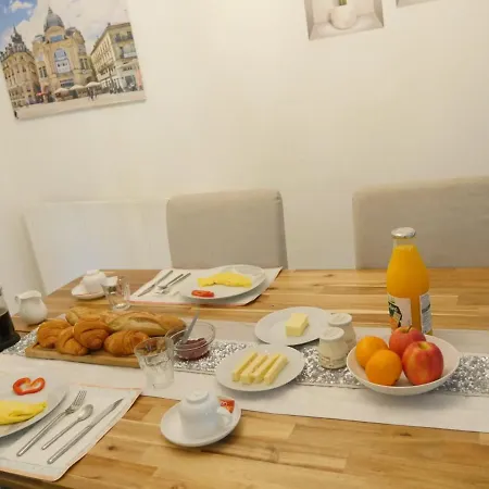 Private In Homestay *
